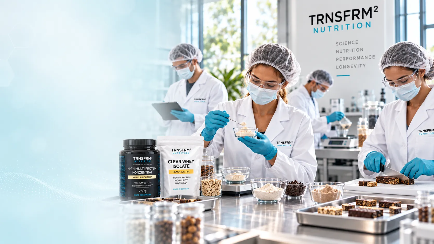 Labor-Team prüft TRNSFRM²-Produkte